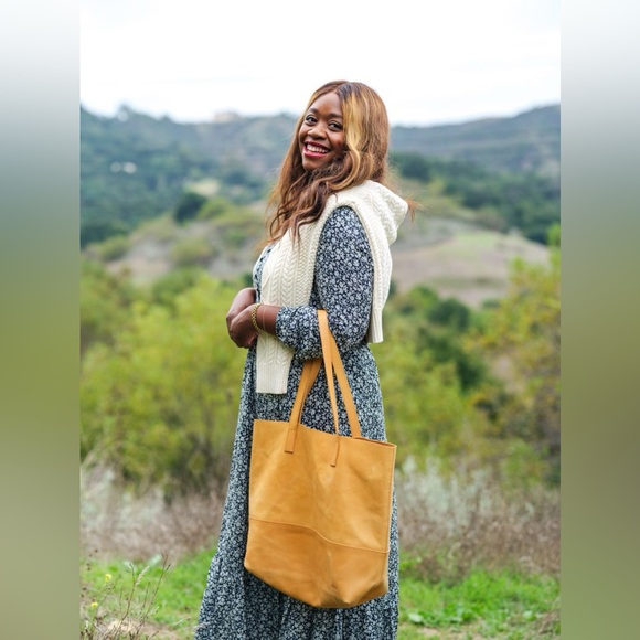 Faherty Isabella Dress Grey in Phantom Ennis Floral Size XS - Picture 7 of 10